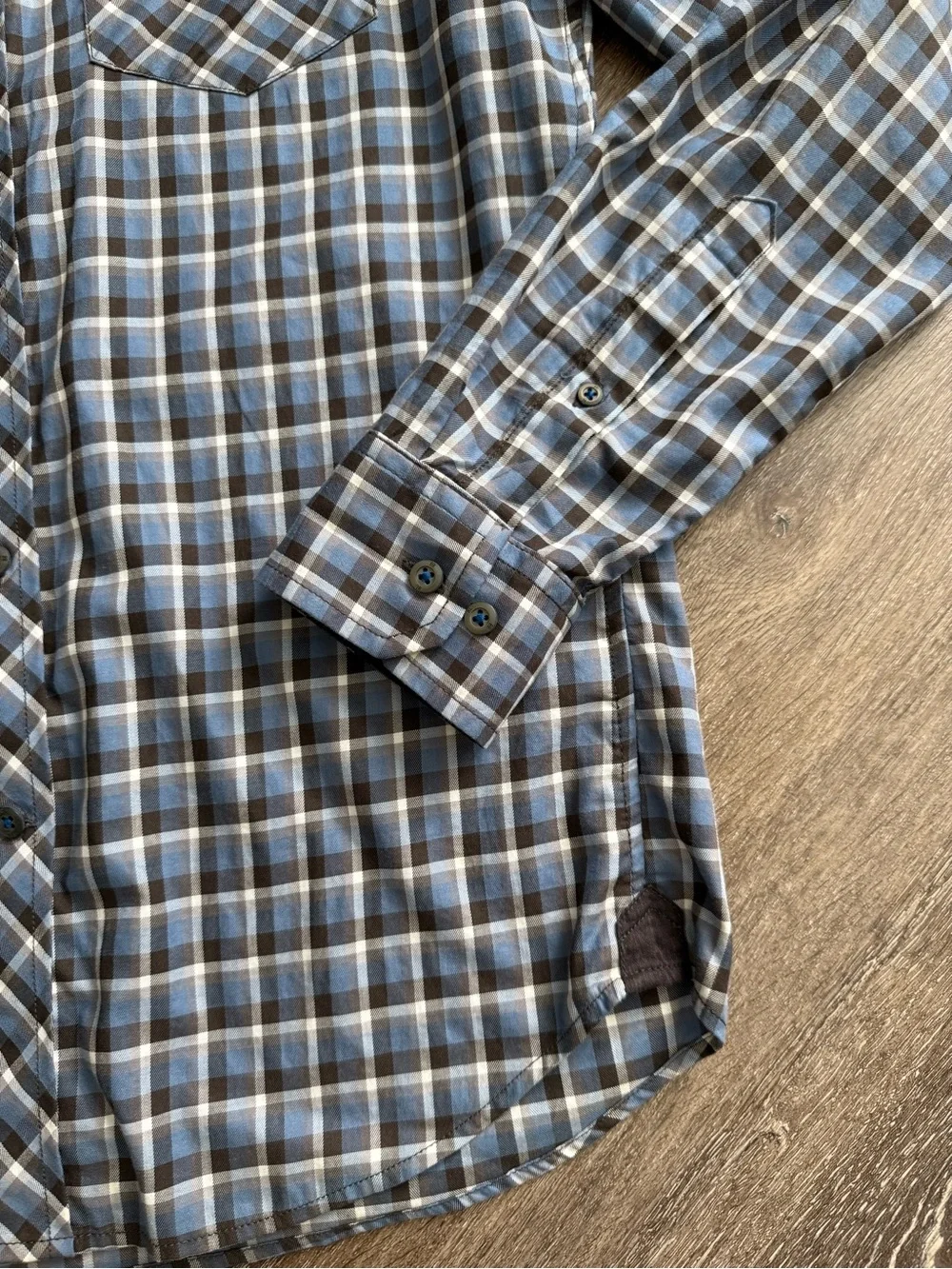 Banana Republic Plaid Button Front Shirt Men’s Small Blue Brown Soft Cotton